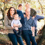 Nový rodinný portrét je tu: Žádná nuda, William, Kate a rozdováděné děti pózují rozesmátí v zahradě