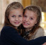 Jako obrázek! Španělské princezny Leonor (10) a Sofía (8) rostou do maminčiny krásy