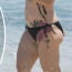 Kelly z Beverly Hills pořádně přibrala a v bikinách šokovala obrovským tetováním