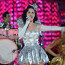 Katy Perry při koncertu nedokázala ovládat oční víčko: Fanoušci rozjeli divoké teorie o příčině