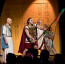 Vyšlehaná byla i Kleopatra: Pomlázek se chopili Marian Vojtko a Dan Hůlka jako Caesar a Marcus Antonius