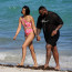 Modelingová kráska Chanel Iman na pláži v Miami ukázala tělo v módních asymetrických plavkách