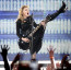 Pořád je to rebelka: Madonna (62) se pochlubila polonahými snímky, které nenechaly v klidu ani slavné osobnosti
