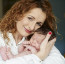 Známá houslistka se sedm týdnů po porodu konečně pochlubila dcerkou: Malá Victorie je rozkošná