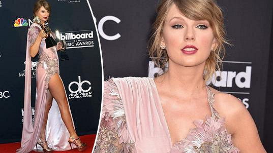 Taylor Swift ovládla udílení Billboard Music Awards.
