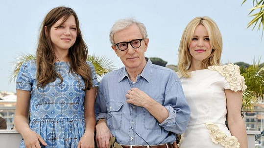 Woody Allen miluje ženy.