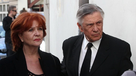 Carmen Mayerová a Petr Kostka
