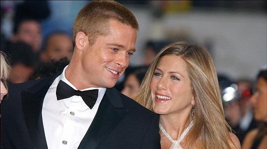Jennifer Aniston a Brad Pitt udržují přátelské vztahy. 