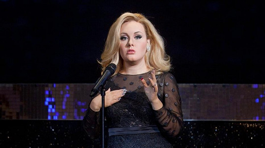 Adele z vosku vypadá senzačně.