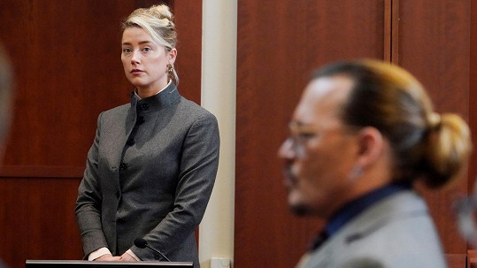 Amber Heard a Johnny Depp opět u soudu 