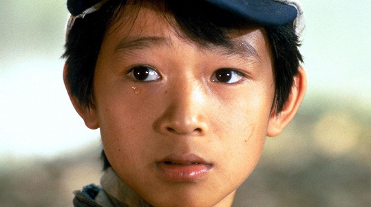 Ke Huy Quan jako Shorty ve filmu Indiana Jones a Chrám zkázy
