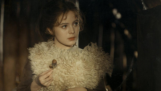 Libuška Šafránková původně neměla hrát ve filmu Tři oříšky pro Popelku (1973).