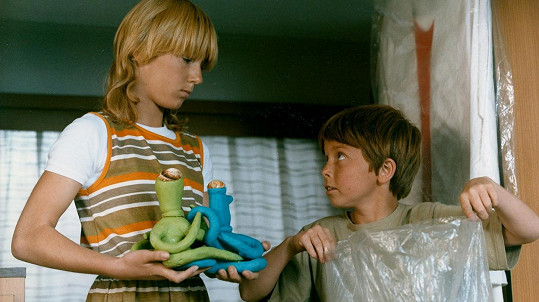 Eva a Honzík ve filmu Chobotnice z II. patra