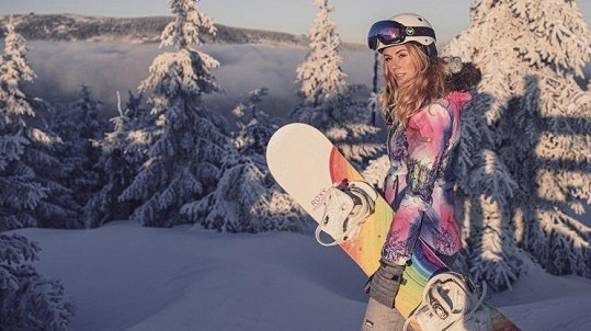 Nikol Moravcová se rozloučila se snowboardem.