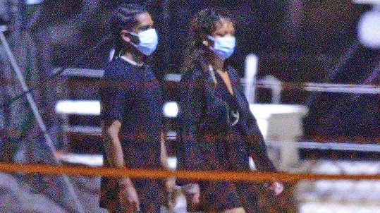 Rihanna a A$AP Rocky trávili svátky na Barbadosu. 