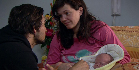Marta Jandová se vrací do seriálu s miminkem v náručí: Tohle ale není její Maruška