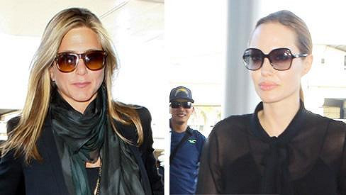 Jennifer Aniston prý přesunula svůj let kvůli Angelině Jolie.