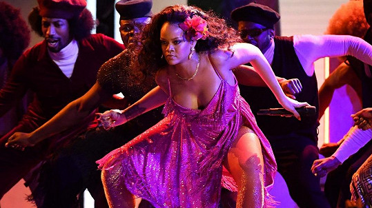 Rihanna na udílení cen Grammy