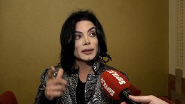 Dvojník Michaela Jacksona je v Praze: Úžasné podoby s králem popu si všimli už v jeho 16 letech, řekl Super.cz