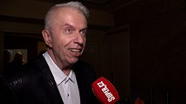 První reakce Jaroslava Svěceného na údajný románek s herečkou Žádníkovou